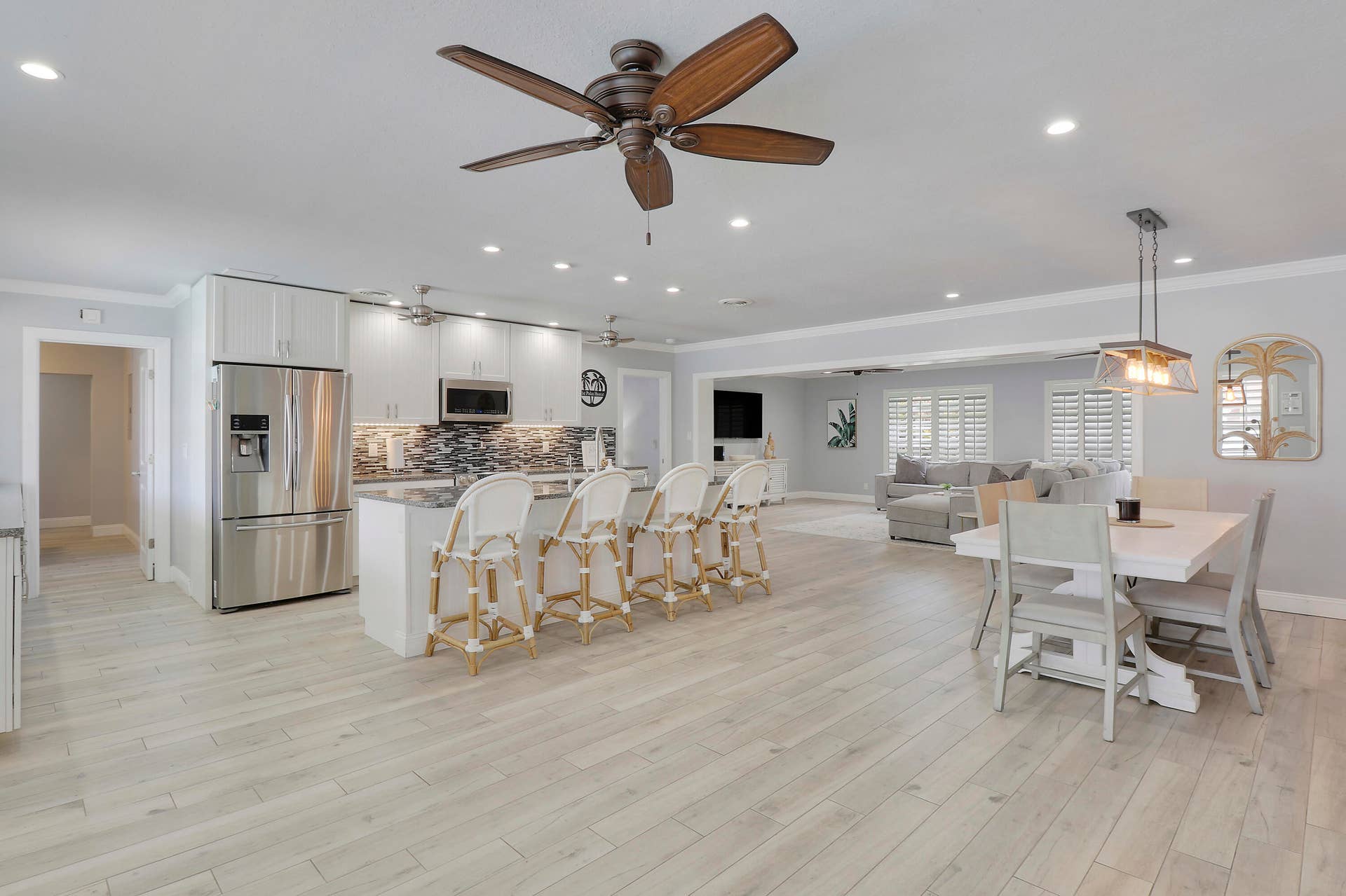 425 Marlin Road, North Palm Beach, FL 33408 Kitchen / Living / Dining