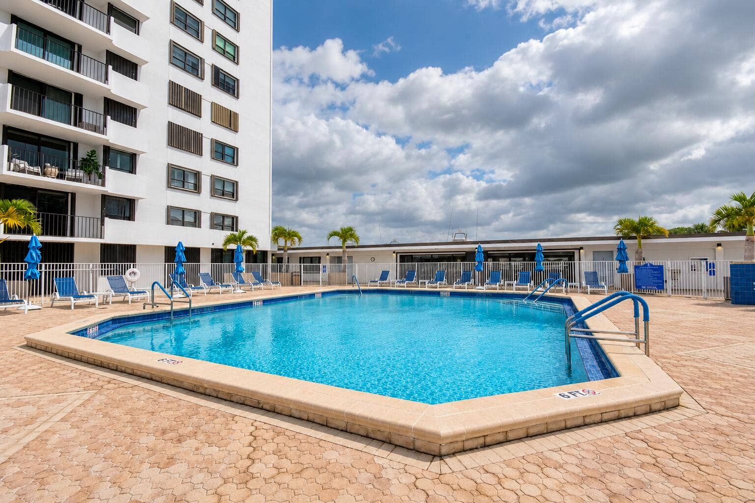 1200 MARINE Way, #203, North Palm Beach, FL 33408 Pool