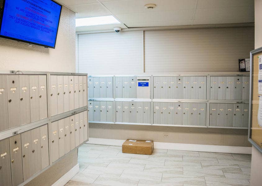 1200 MARINE Way, #203, North Palm Beach, FL 33408 Admiralty Mail Room