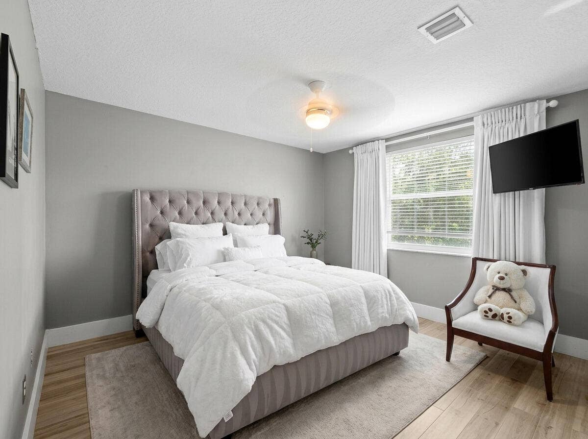7576 Greenville Circle, Lake Worth, FL 33467 7576 Greenville - Guest Bed 03