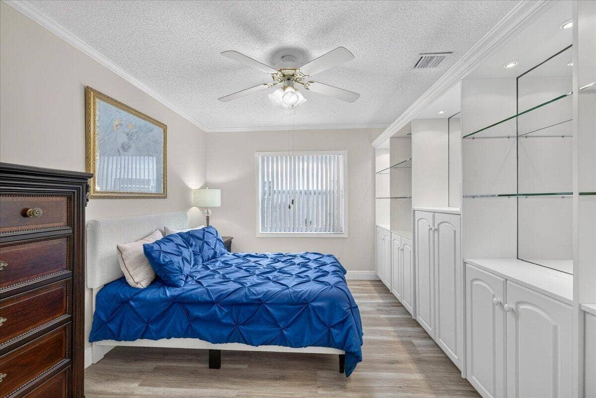 17 Sausalito Drive, Boynton Beach, FL 33436 20-8I8A4238
