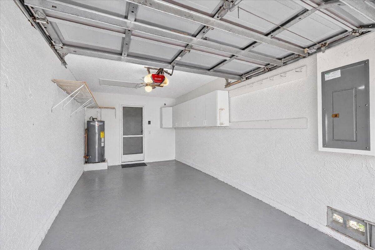 17 Sausalito Drive, Boynton Beach, FL 33436 28-8I8A4353_batchlook