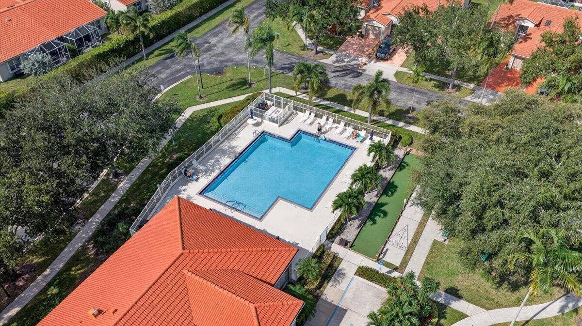 17 Sausalito Drive, Boynton Beach, FL 33436 43-DJI_20261025022952_0290_D