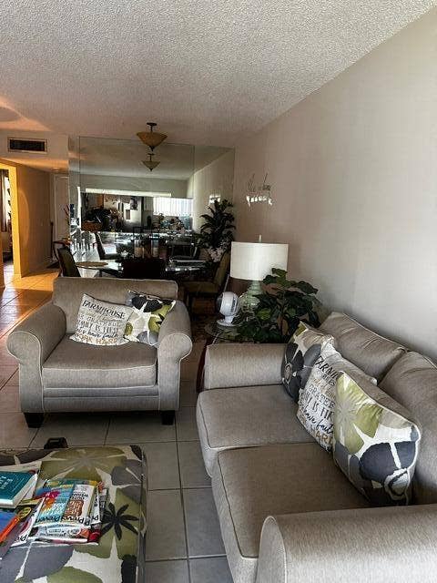 3186 VIA POINCIANA, #306, Lake Worth, FL 33467 IMG_5532
