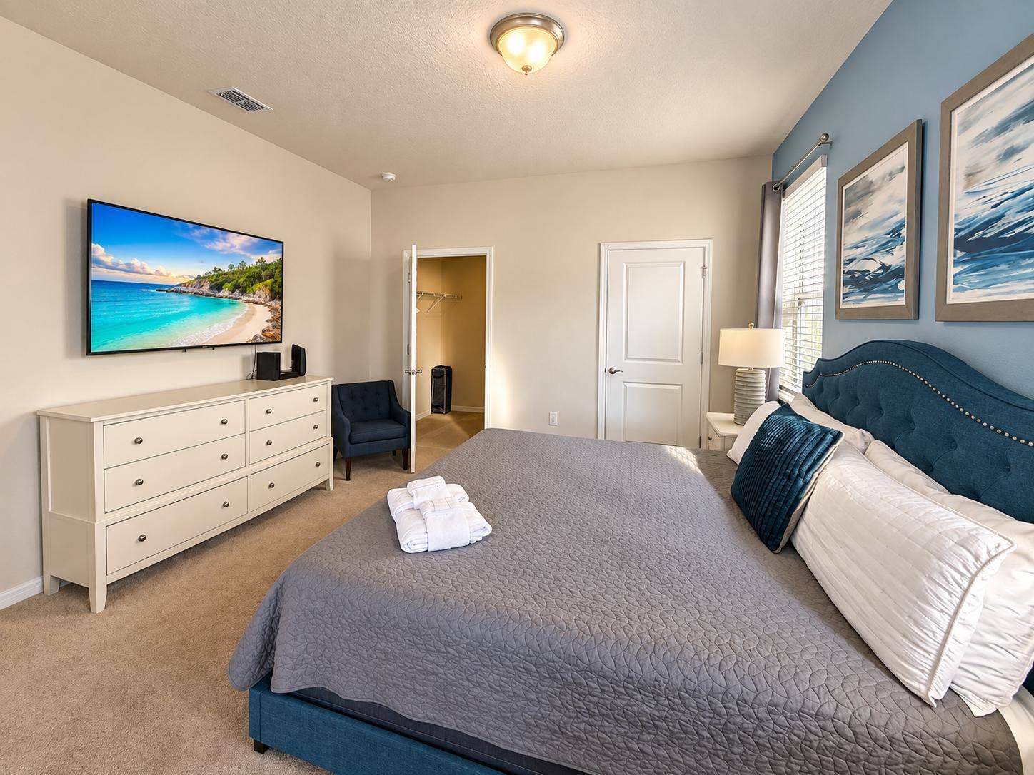 13.Master.bedroom