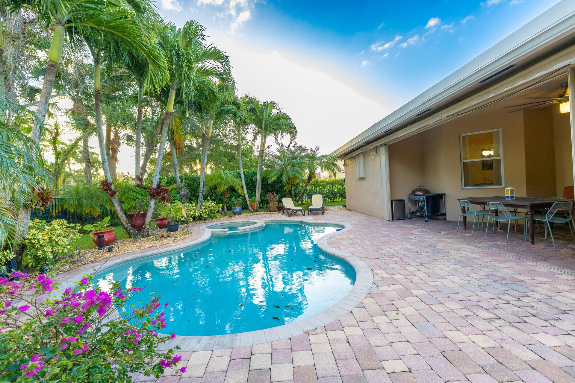 9340 Silent Oak Circle, West Palm Beach, FL 33411 Pool