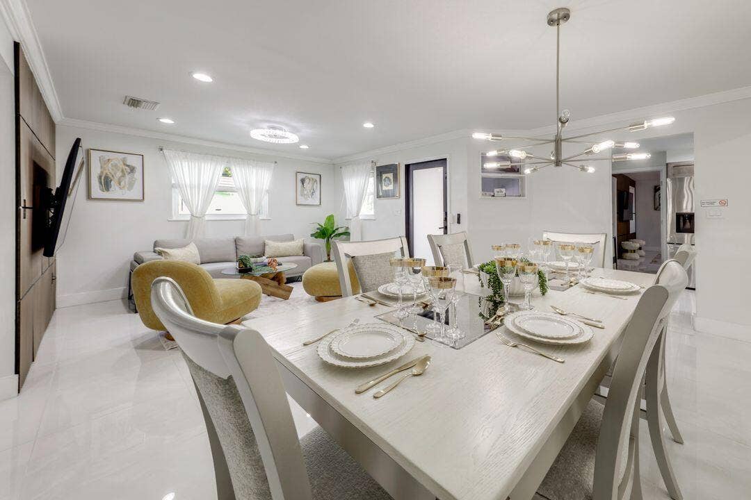 400 SE 7TH Street, Delray Beach, FL 33483 8