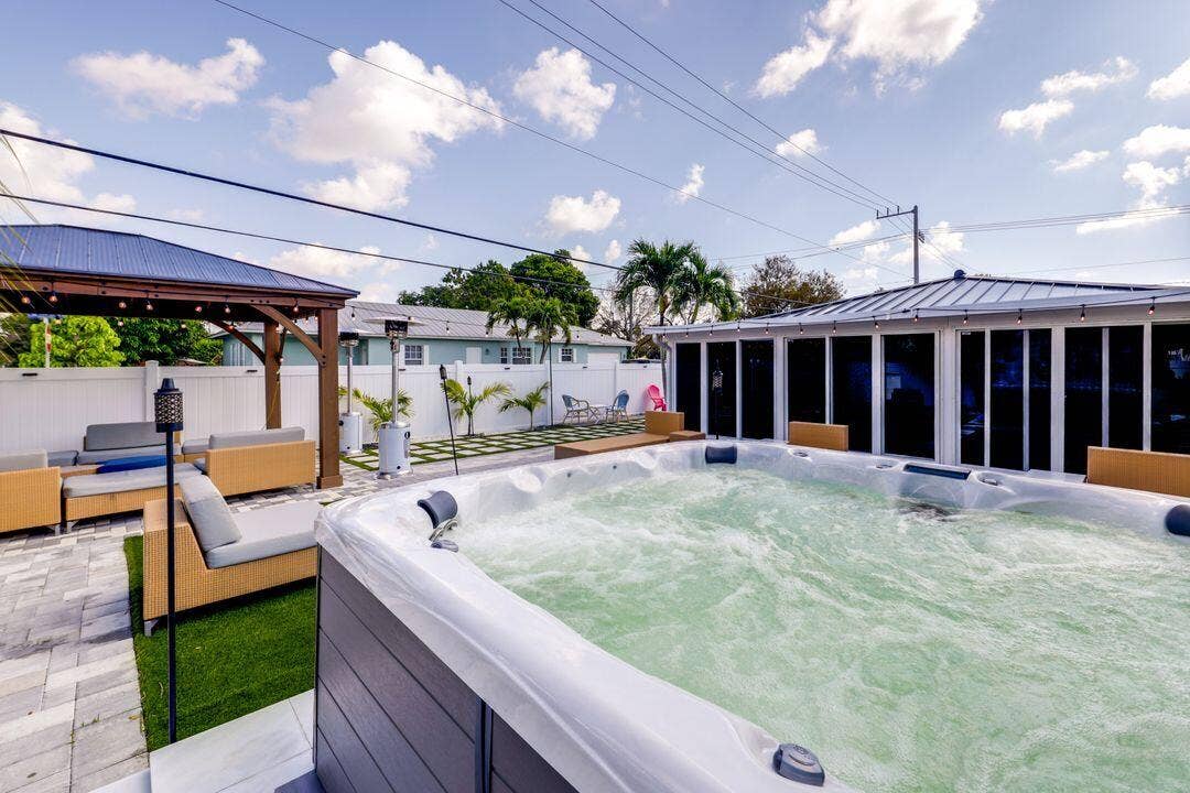 400 SE 7TH Street, Delray Beach, FL 33483 2