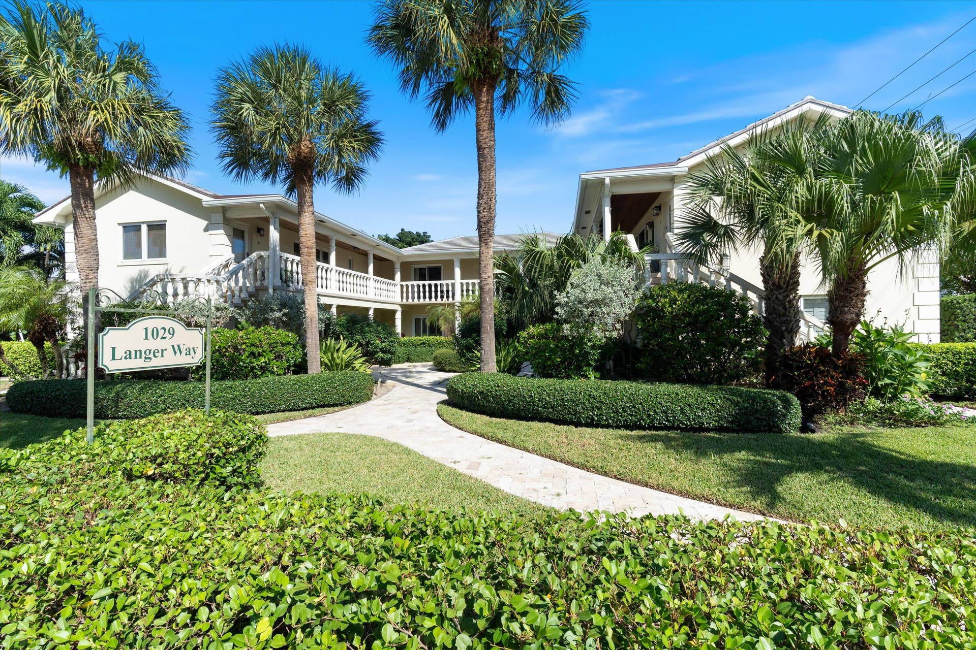 1029 LANGER Way, #4, Delray Beach, FL 33483 Welcome to 1029 Langer Way #4