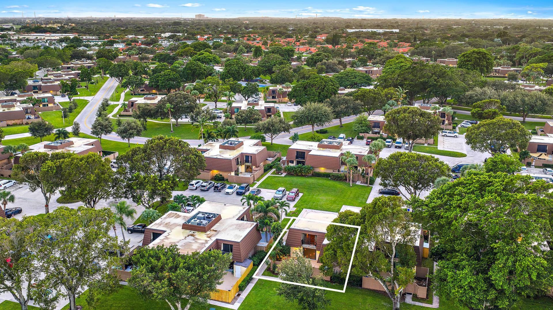 210 2nd Court, Palm Beach Gardens, FL 33410 Aerial view
