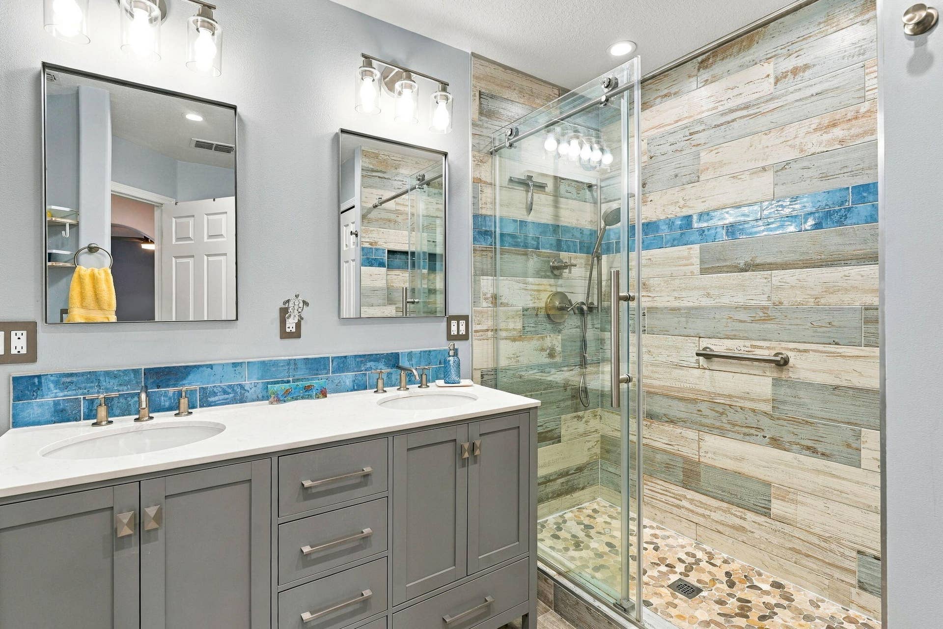 581 BISMARCK Way, #103, Melbourne, FL 32903 27