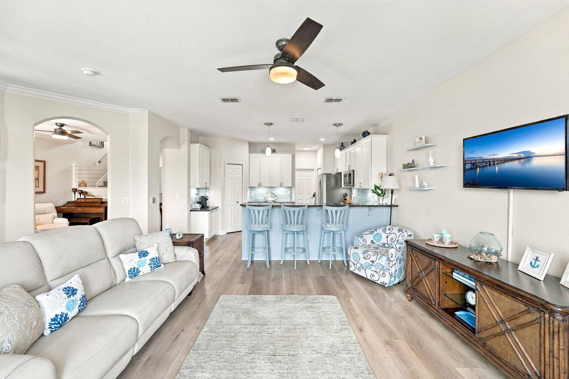 581 BISMARCK Way, #103, Melbourne, FL 32903 8