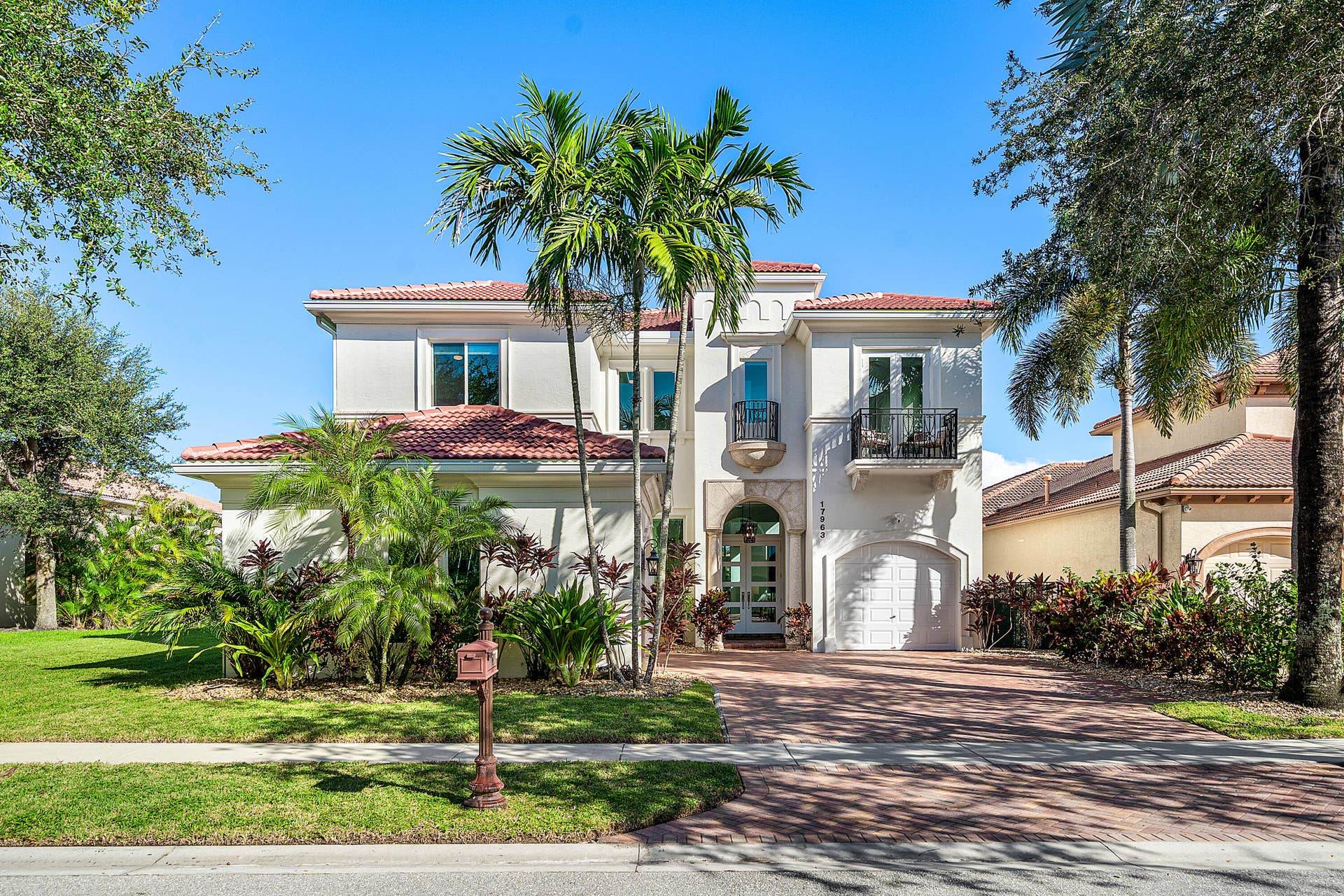 17963 LAKE AZURE Way, Boca Raton, FL 33496 001-17963LakeAzureWay-BocaRaton-FL-33496