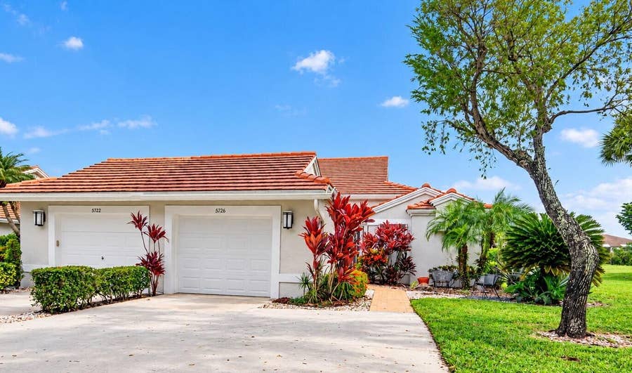 Property photo for 5726 Royal Lake Circle, Boynton Beach, FL
