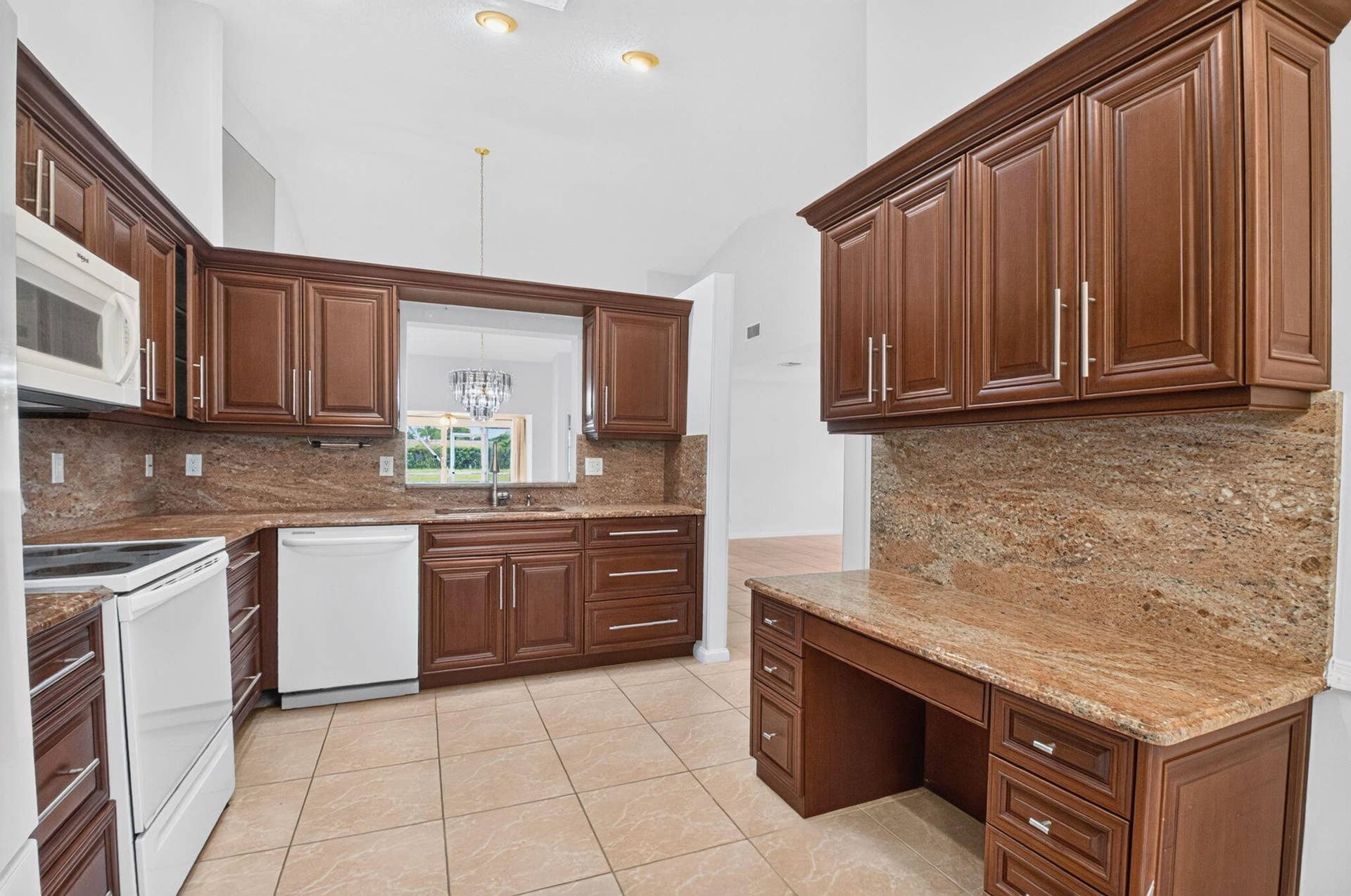 Kitchen 2