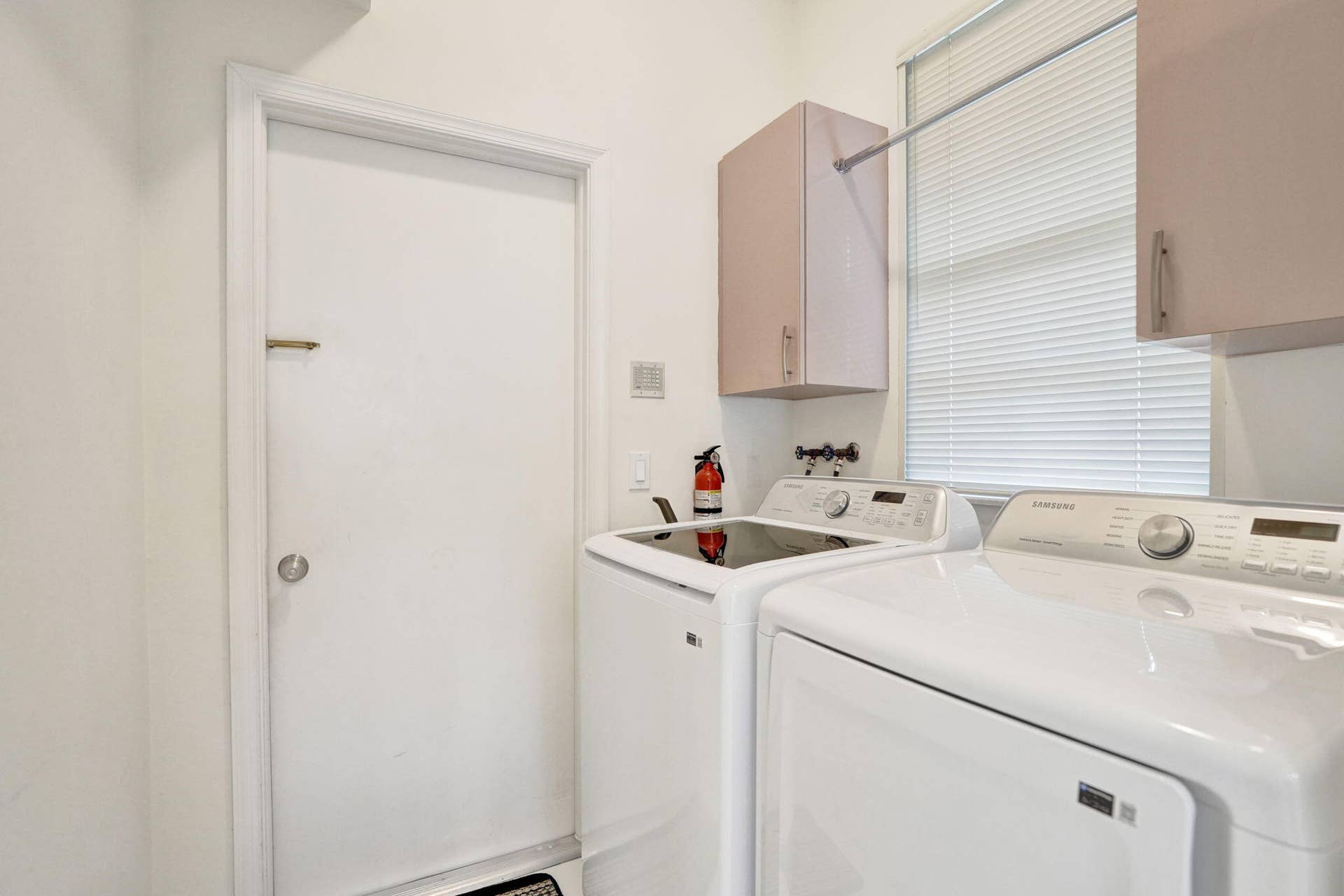 12711 NW 21ST Place, Coral Springs, FL 33071 64-web-or-mls-DSC04909