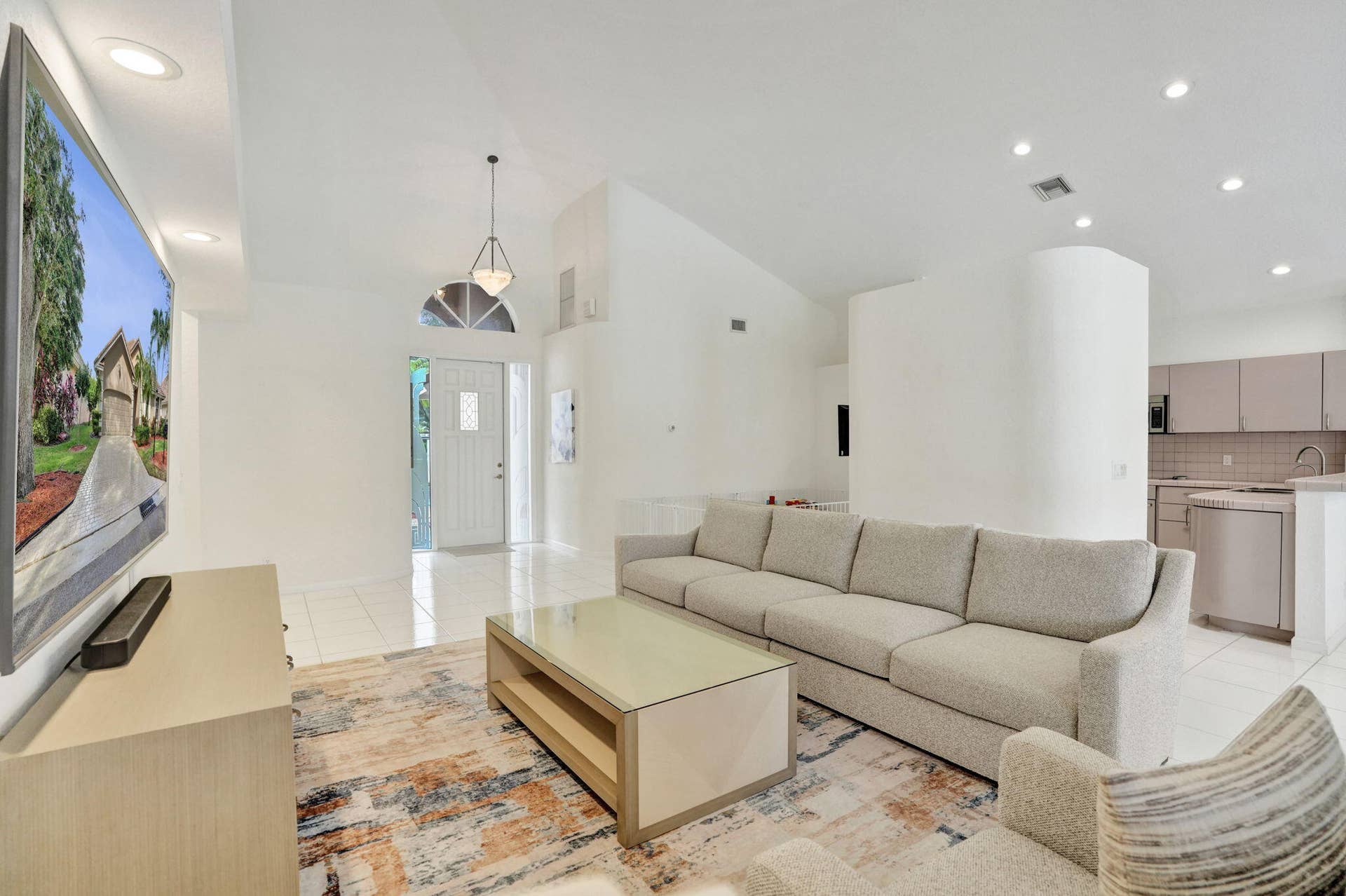 12711 NW 21ST Place, Coral Springs, FL 33071 50-web-or-mls-DSC04867