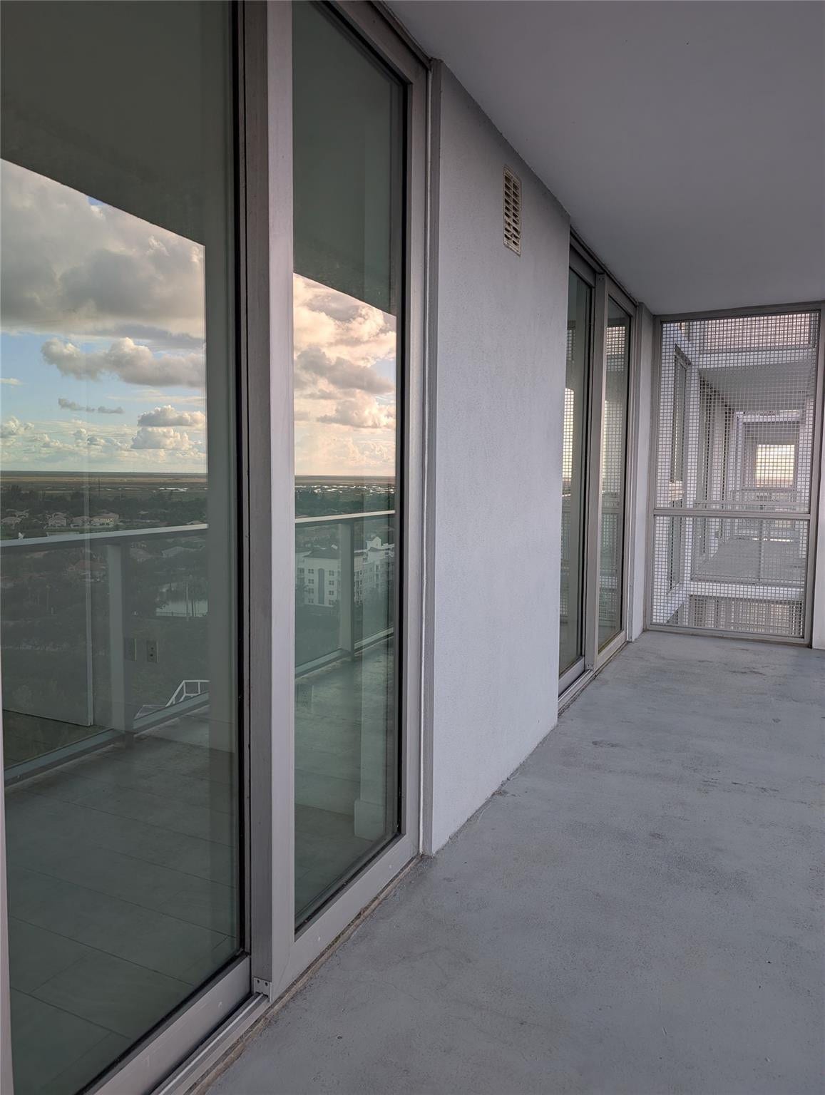2000 METROPICA Way, #1501, Sunrise, FL 33323 Photo 10