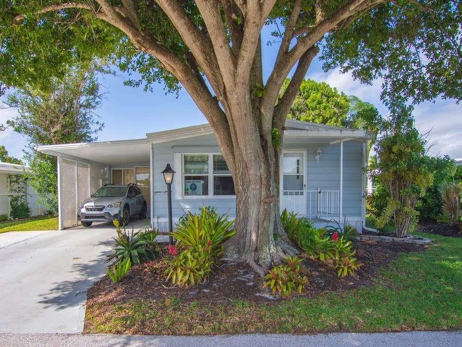 Property photo for 301 NE Moonstone Drive, Jensen Beach, FL