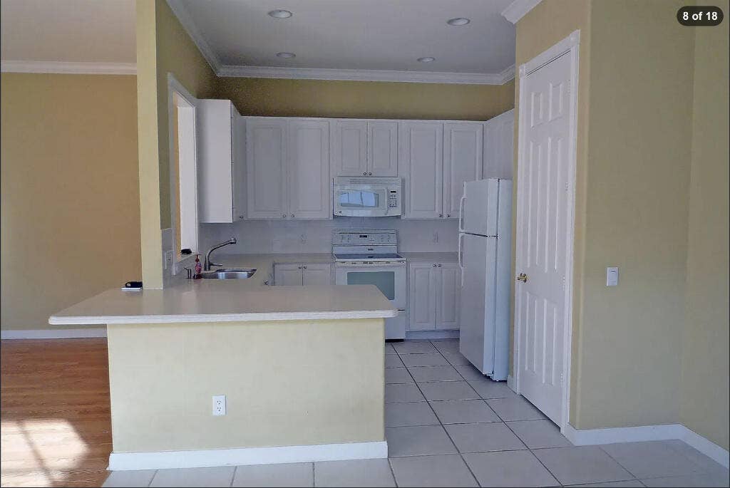 172 SATIN LEAF Drive, Jupiter, FL 33458 42638_05_image-197023_10.03.2026