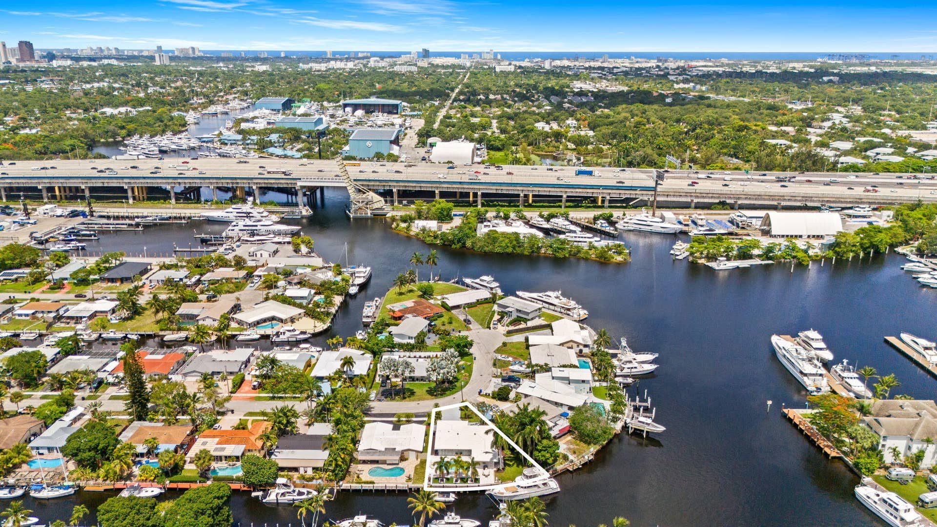 2131 SW 23RD Avenue, Fort Lauderdale, FL 33312 6-web-or-mls-DJI_20260602144921_0345_D