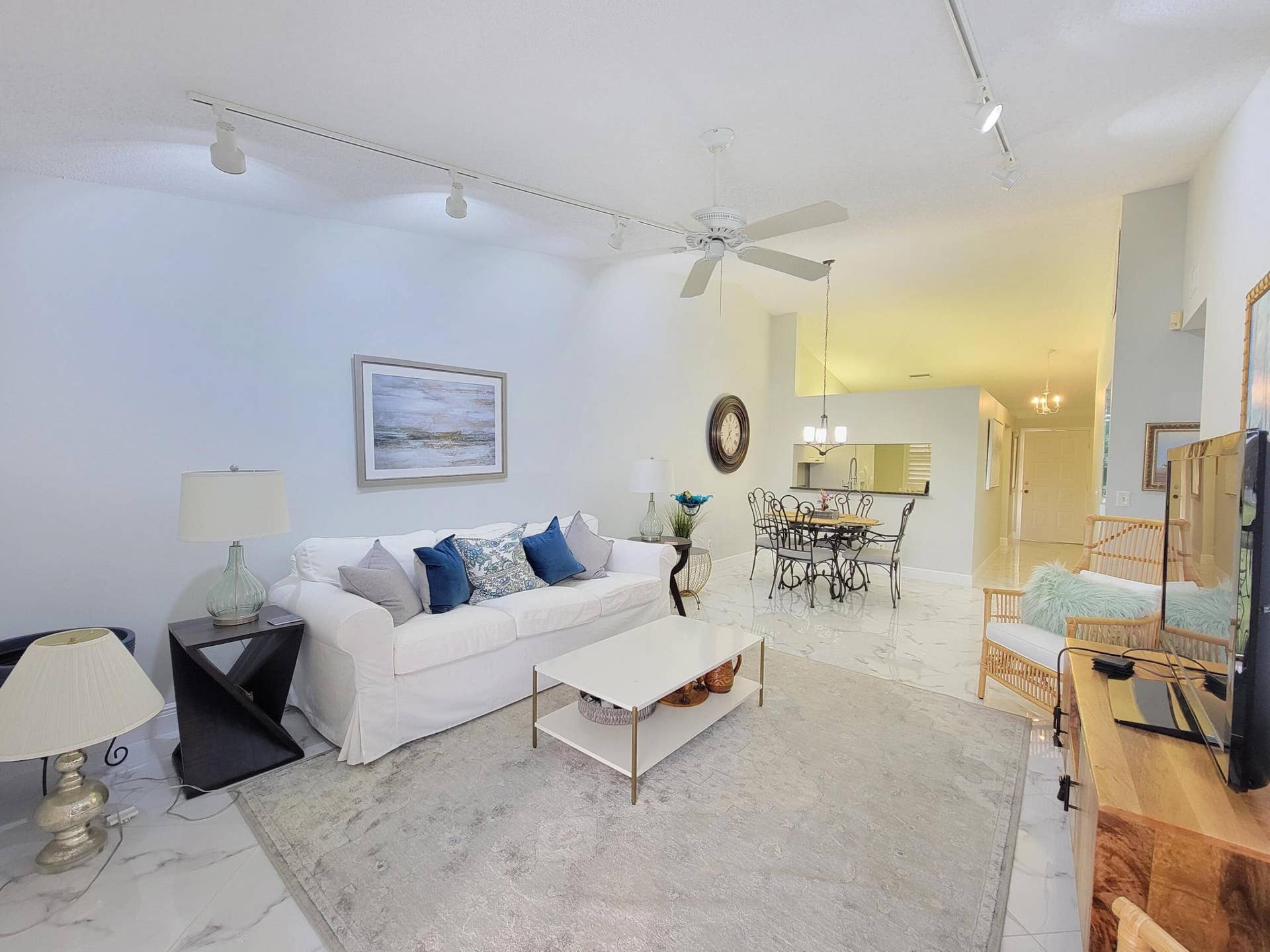 1072 Keystone Drive, #E, Jupiter, FL 33458 20221012_171618