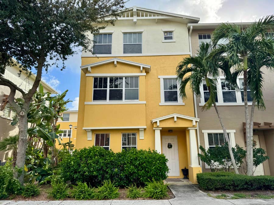 Property photo for 433 AMADOR Lane, #1, West Palm Beach, FL