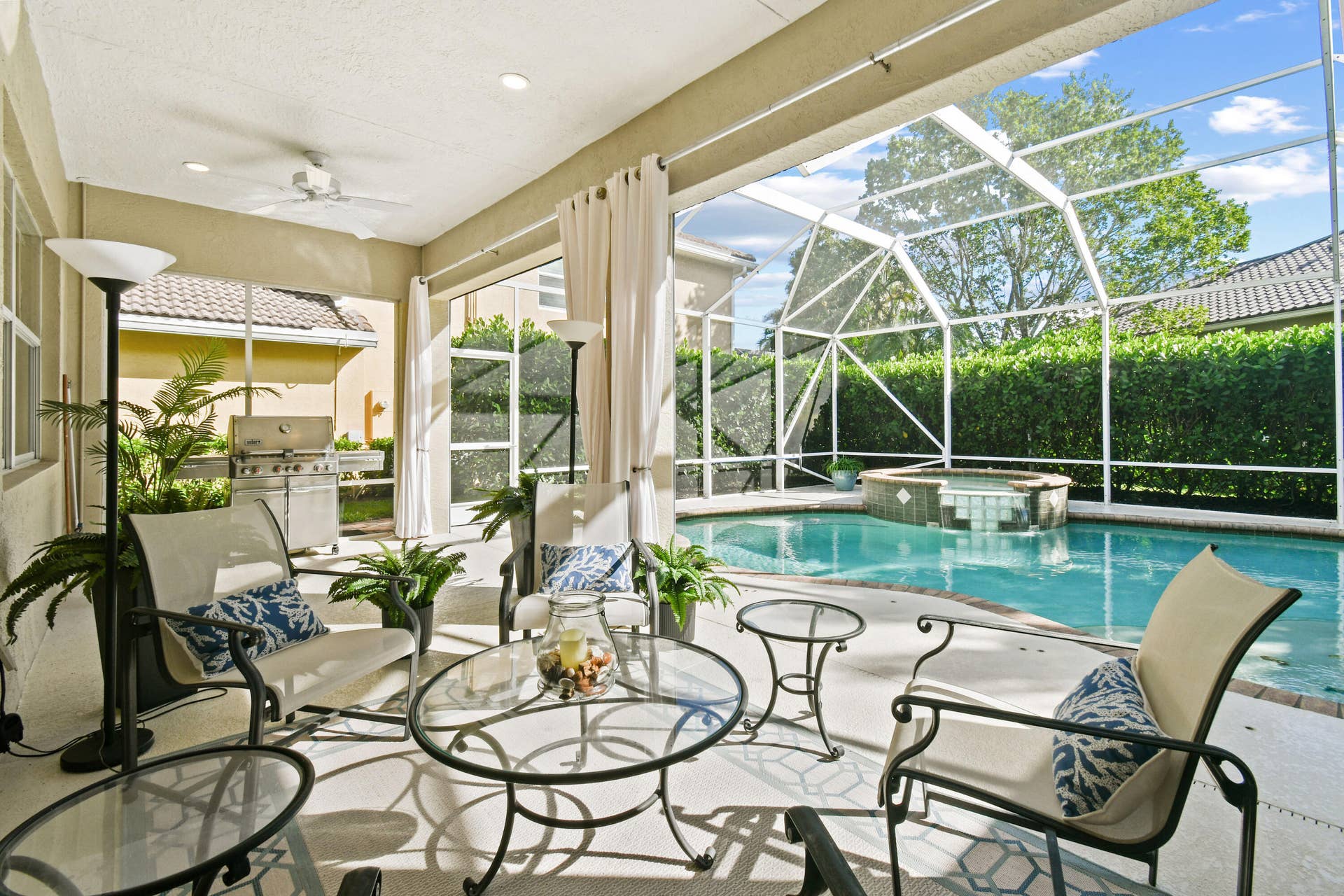 524 PHEASANT Lane N, Jupiter, FL 33458 Pool/Spa