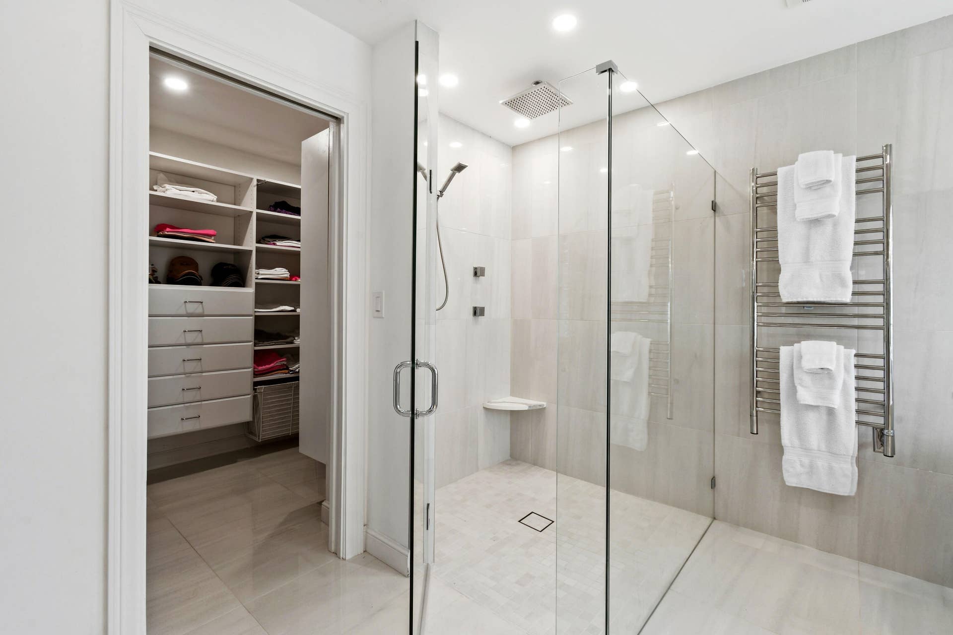524 PHEASANT Lane N, Jupiter, FL 33458 Walk-In Shower