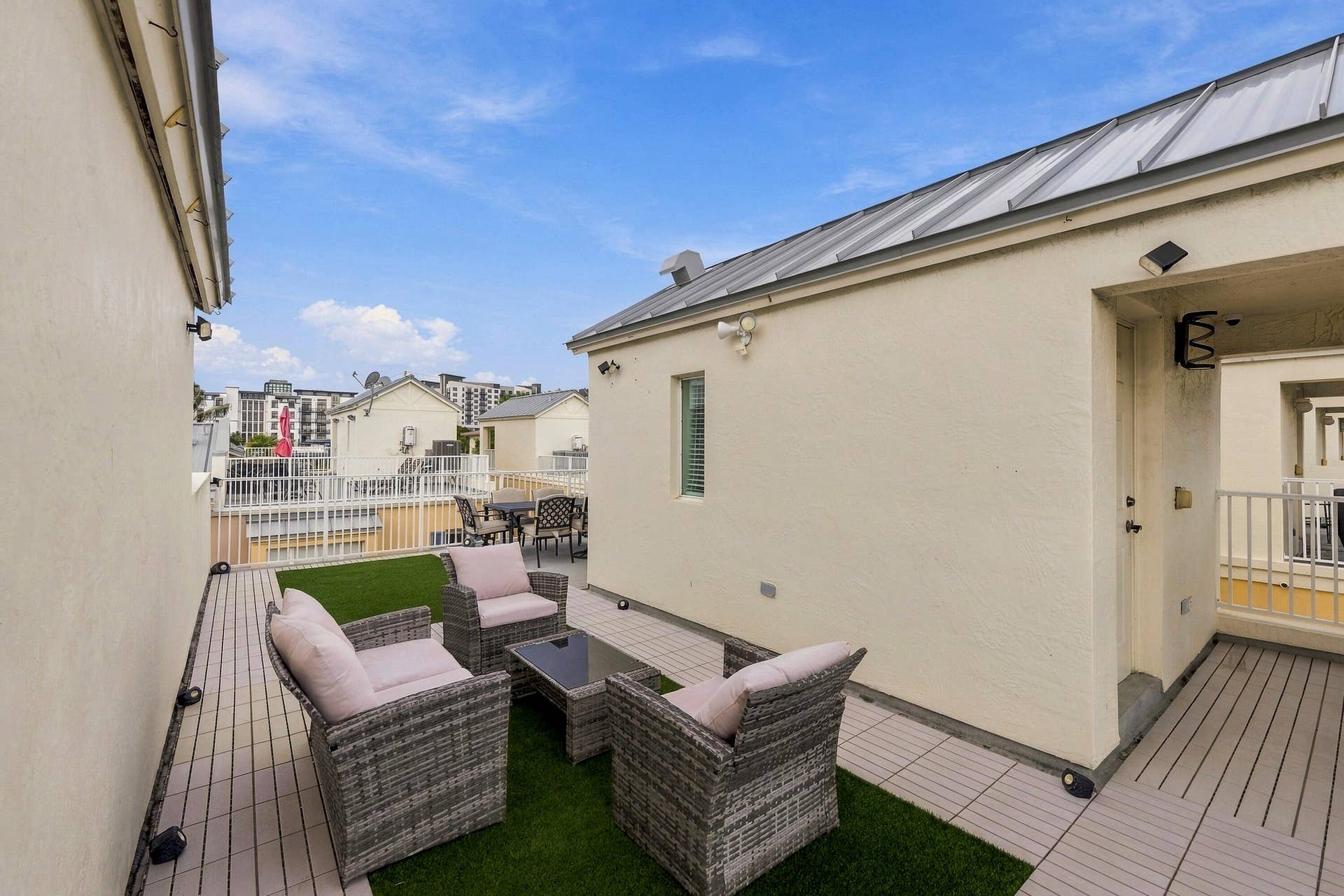 536 NE 7th Avenue, #Unit 2, Fort Lauderdale, FL 33301 39_dsc_8175_a4e21493