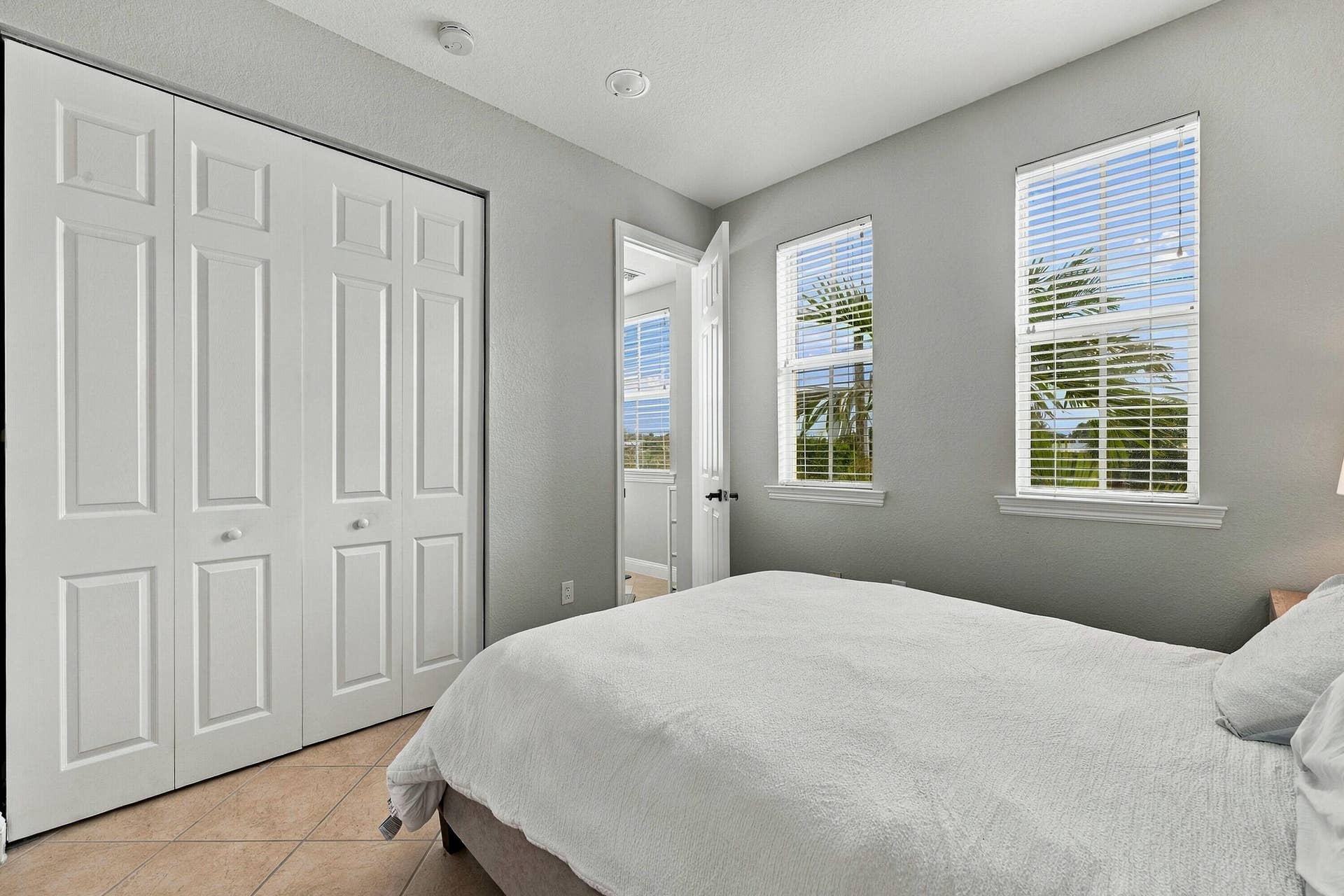 536 NE 7th Avenue, #Unit 2, Fort Lauderdale, FL 33301 30_dsc_8370_b86bb9c8