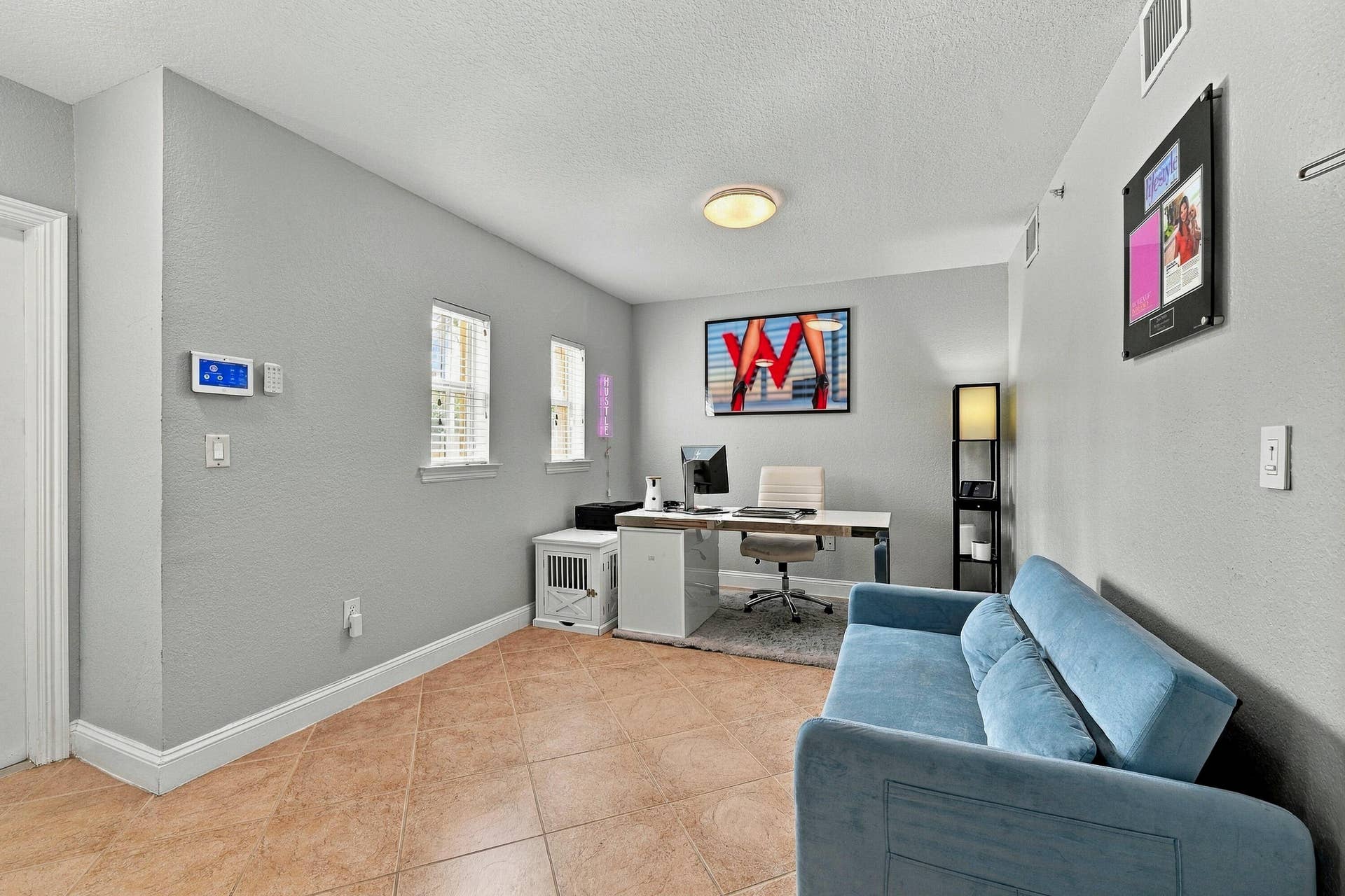 536 NE 7th Avenue, #Unit 2, Fort Lauderdale, FL 33301 ground floor office/den, can enclose to be a bedroom