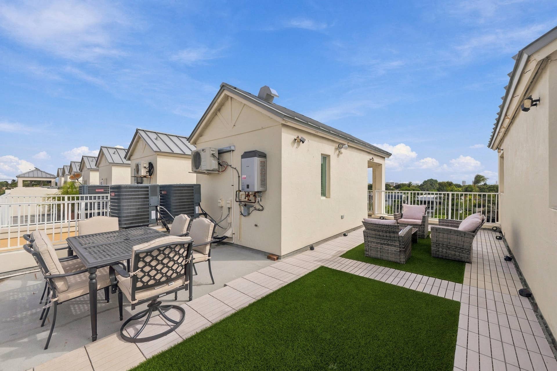 536 NE 7th Avenue, #Unit 2, Fort Lauderdale, FL 33301 41_dsc_8404