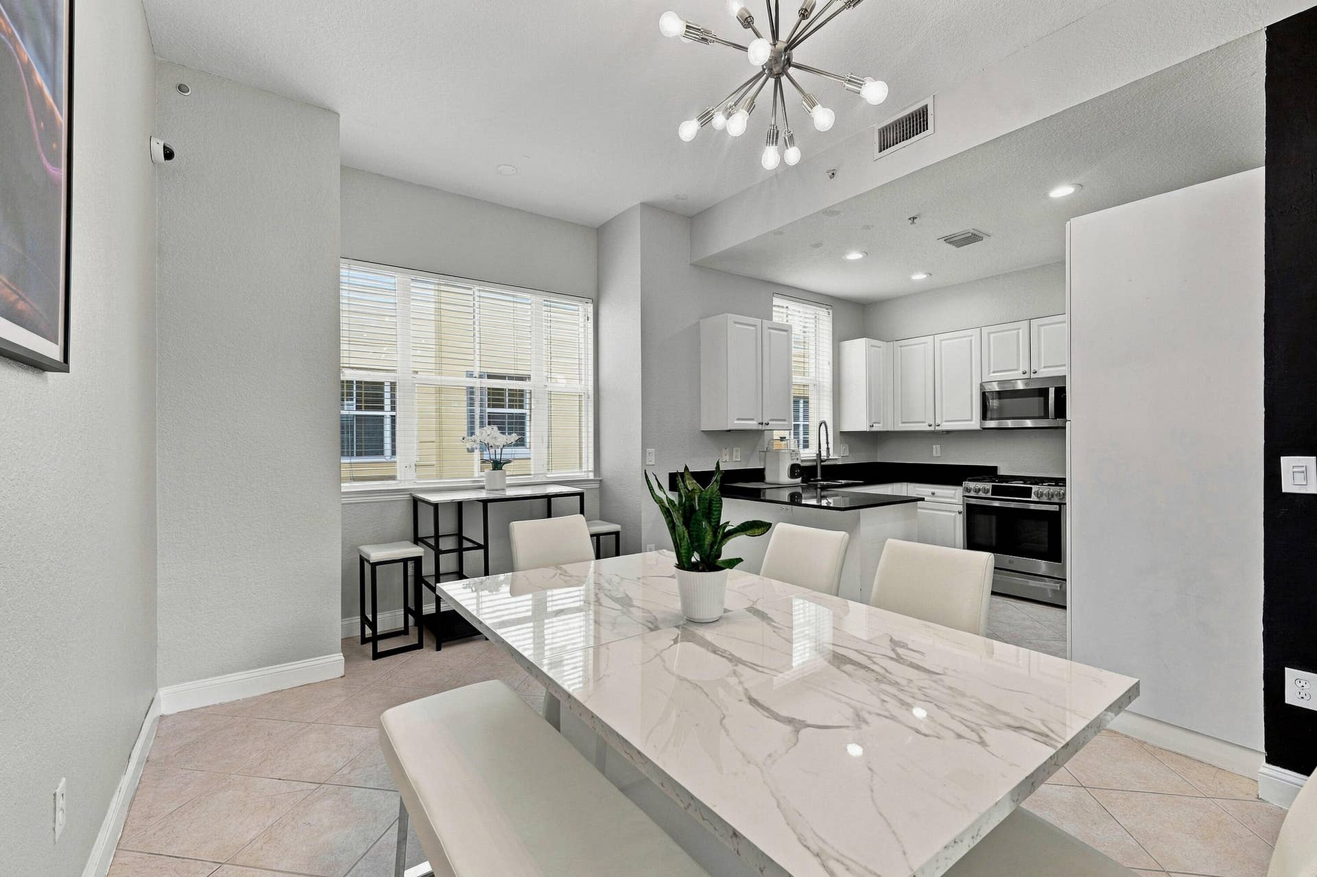 536 NE 7th Avenue, #Unit 2, Fort Lauderdale, FL 33301 18_dsc_8278_41dbaa80