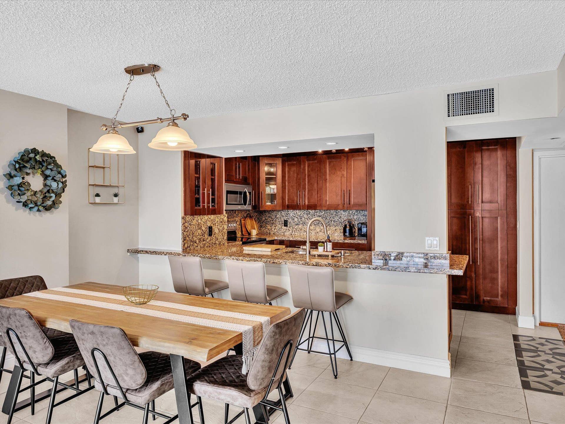 1150 HILLSBORO MILE, #1008, Hillsboro Beach, FL 33062 33-FPP00626 - Copy
