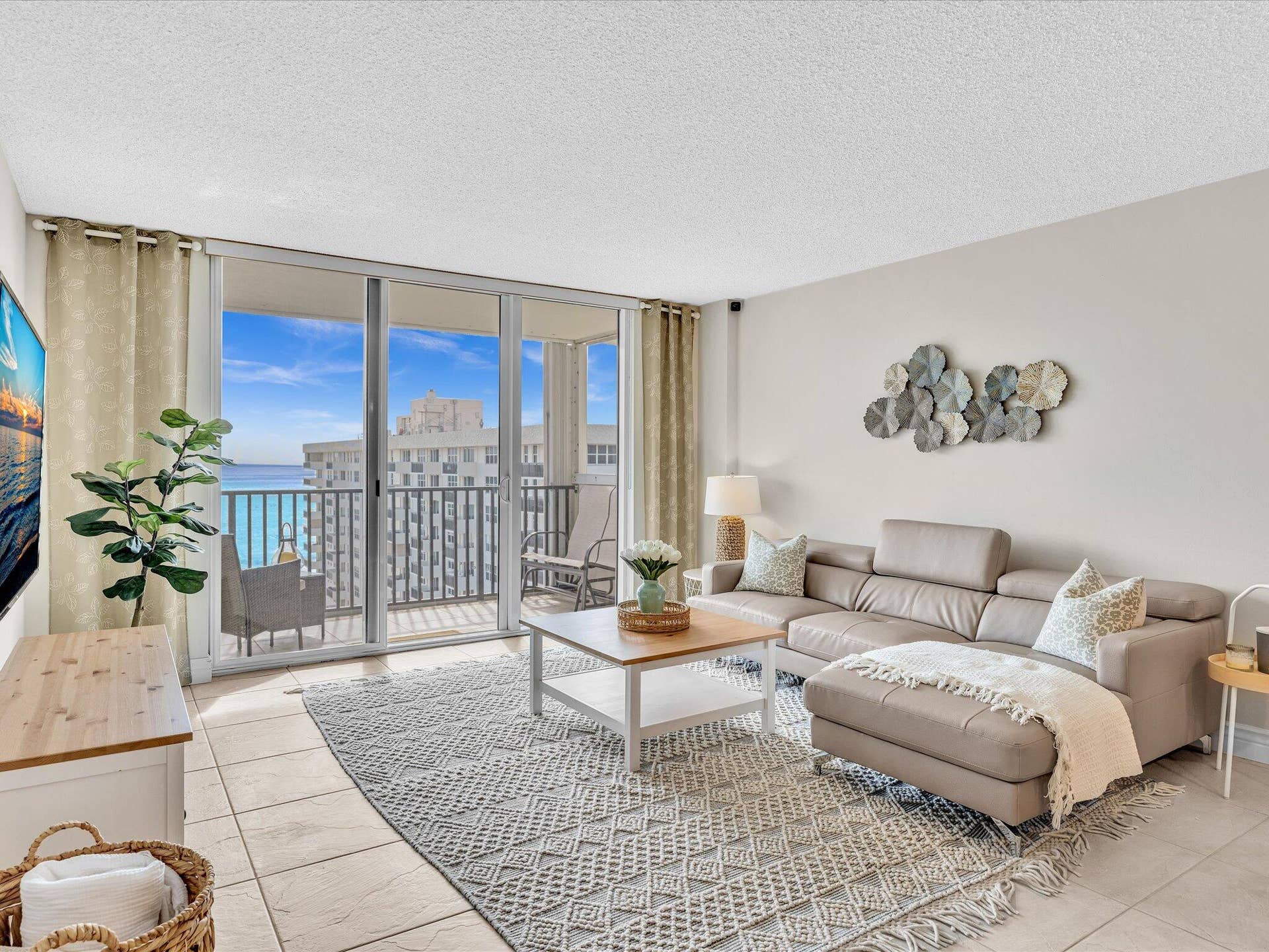 1150 HILLSBORO MILE, #1008, Hillsboro Beach, FL 33062 41-FPP00666 - Copy