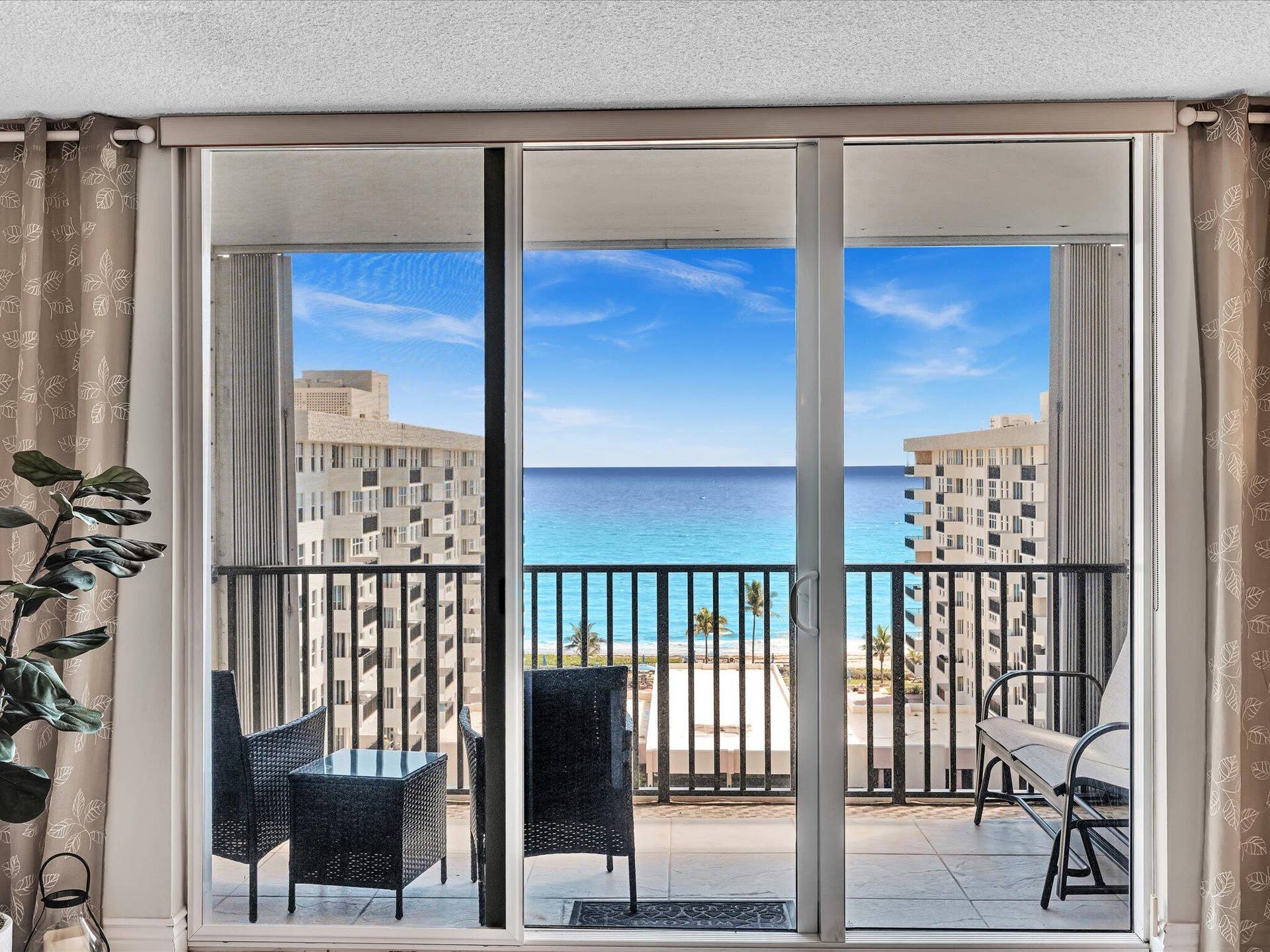 1150 HILLSBORO MILE, #1008, Hillsboro Beach, FL 33062 06-FPP00281