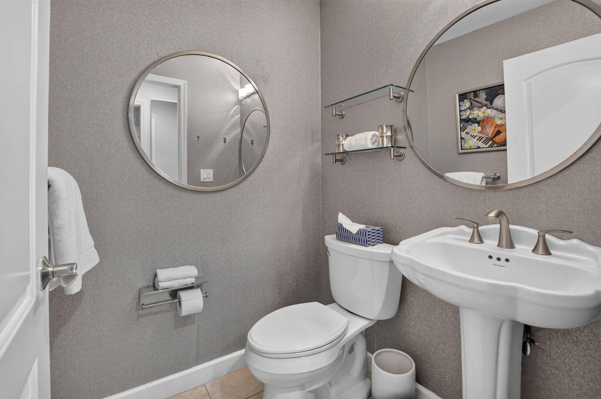 702 Saint Albans Drive, Boca Raton, FL 33486 Downstairs Powder Room