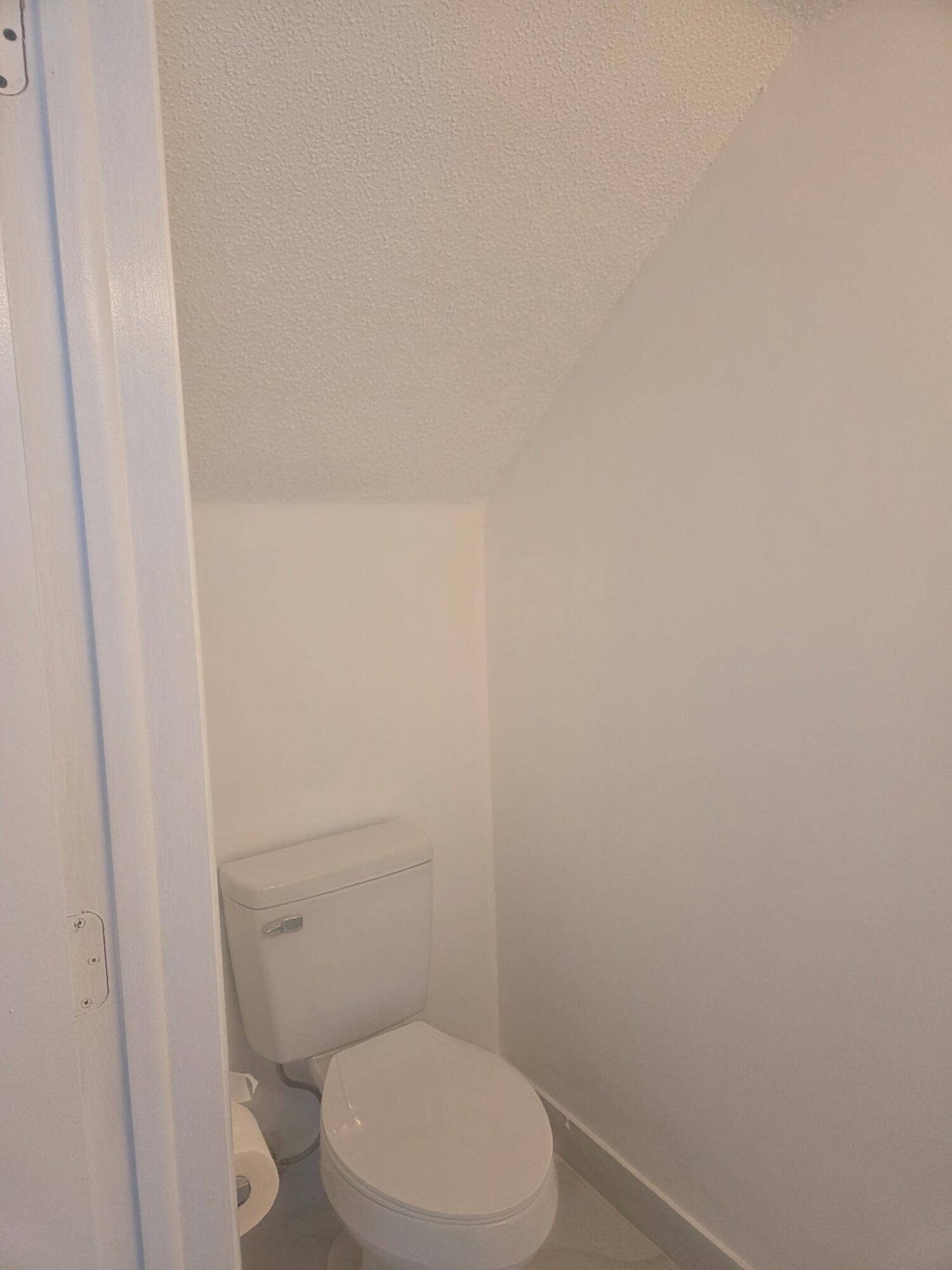 215 RIVIERA Circle, Weston, FL 33326 B - Half Bath 2