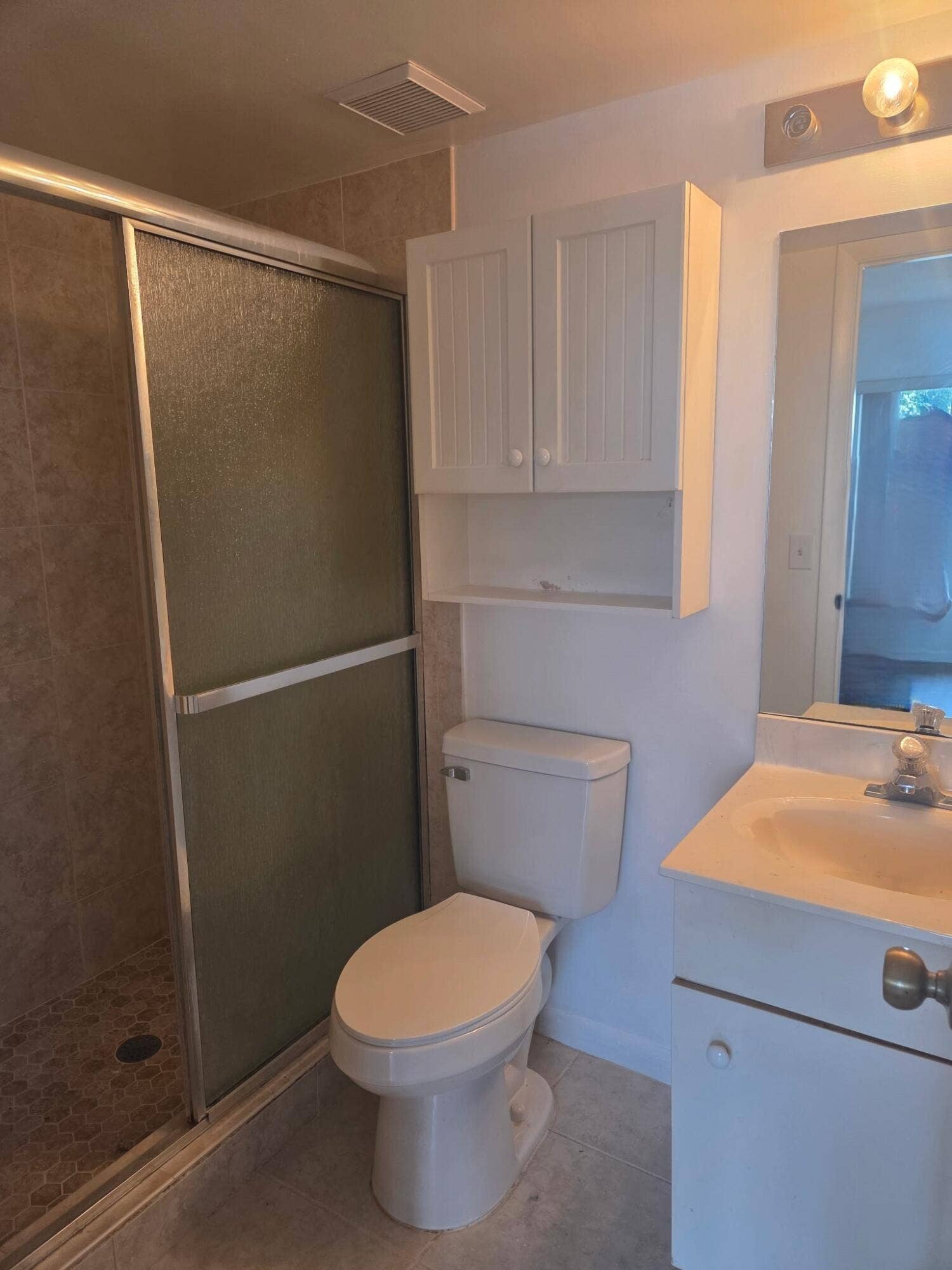 215 RIVIERA Circle, Weston, FL 33326 B - Master Bathroom