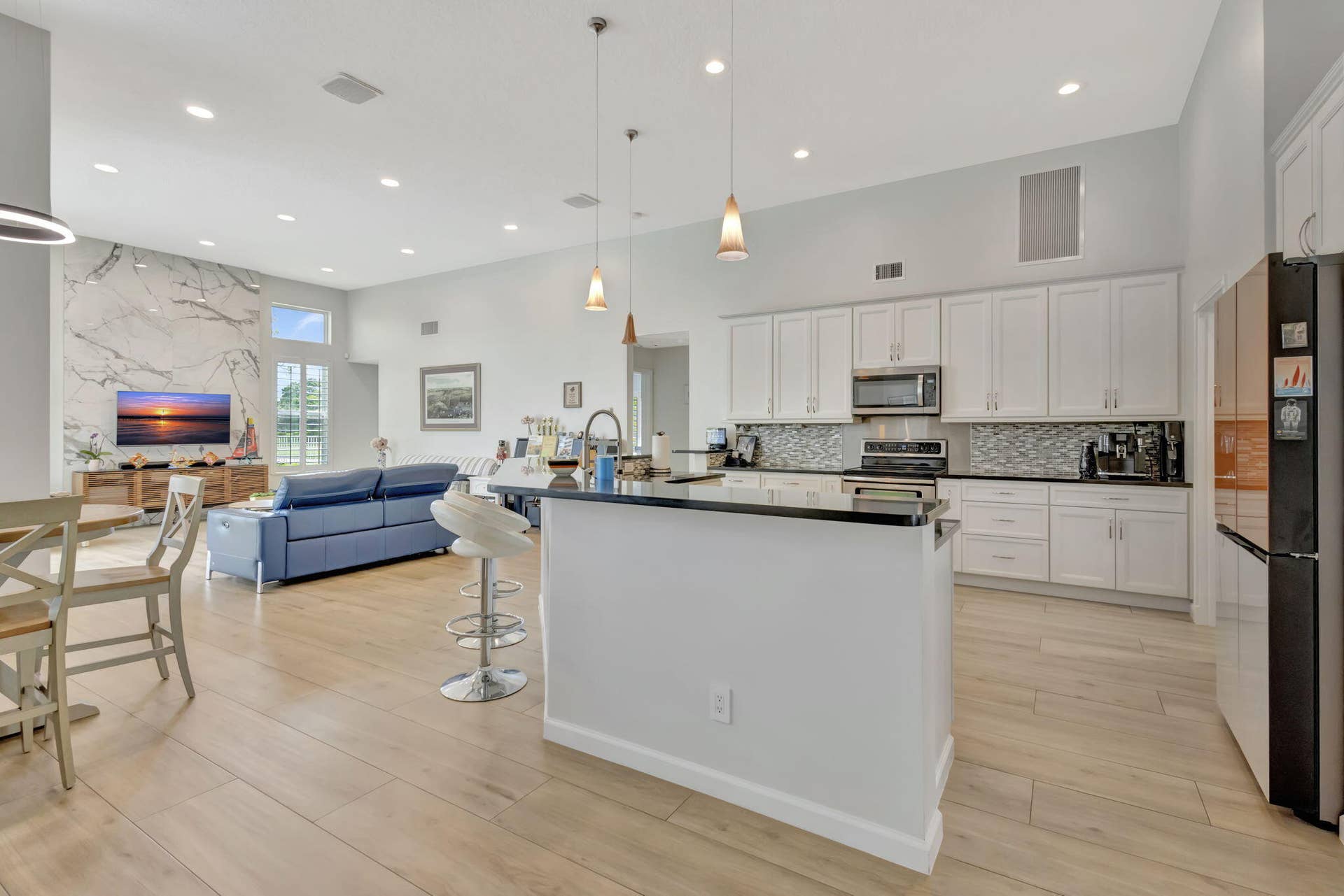 2703 SW GLENMOOR Way, #none, Palm City, FL 34990 great room