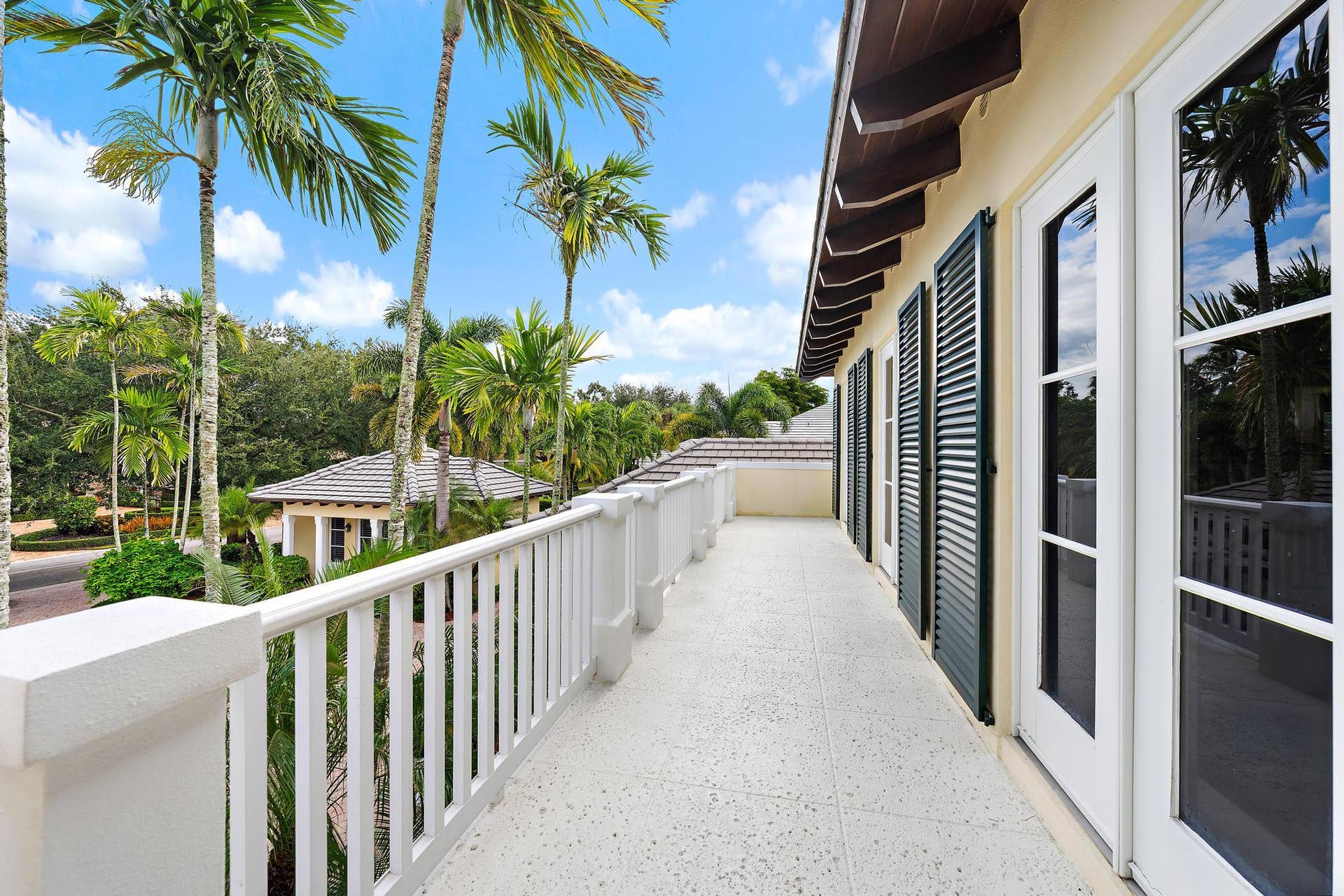 210 Echo Drive, Jupiter, FL 33458 210 Echo Dr-11
