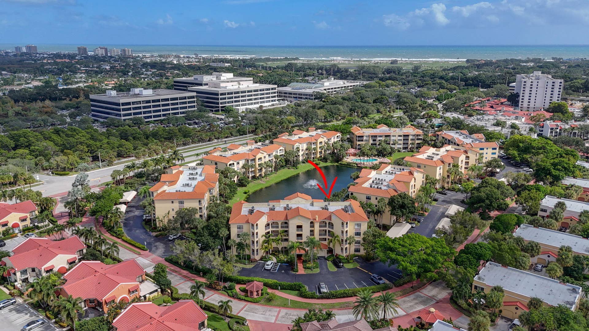 300 UNO LAGO Drive, #104, Juno Beach, FL 33408 Aerial