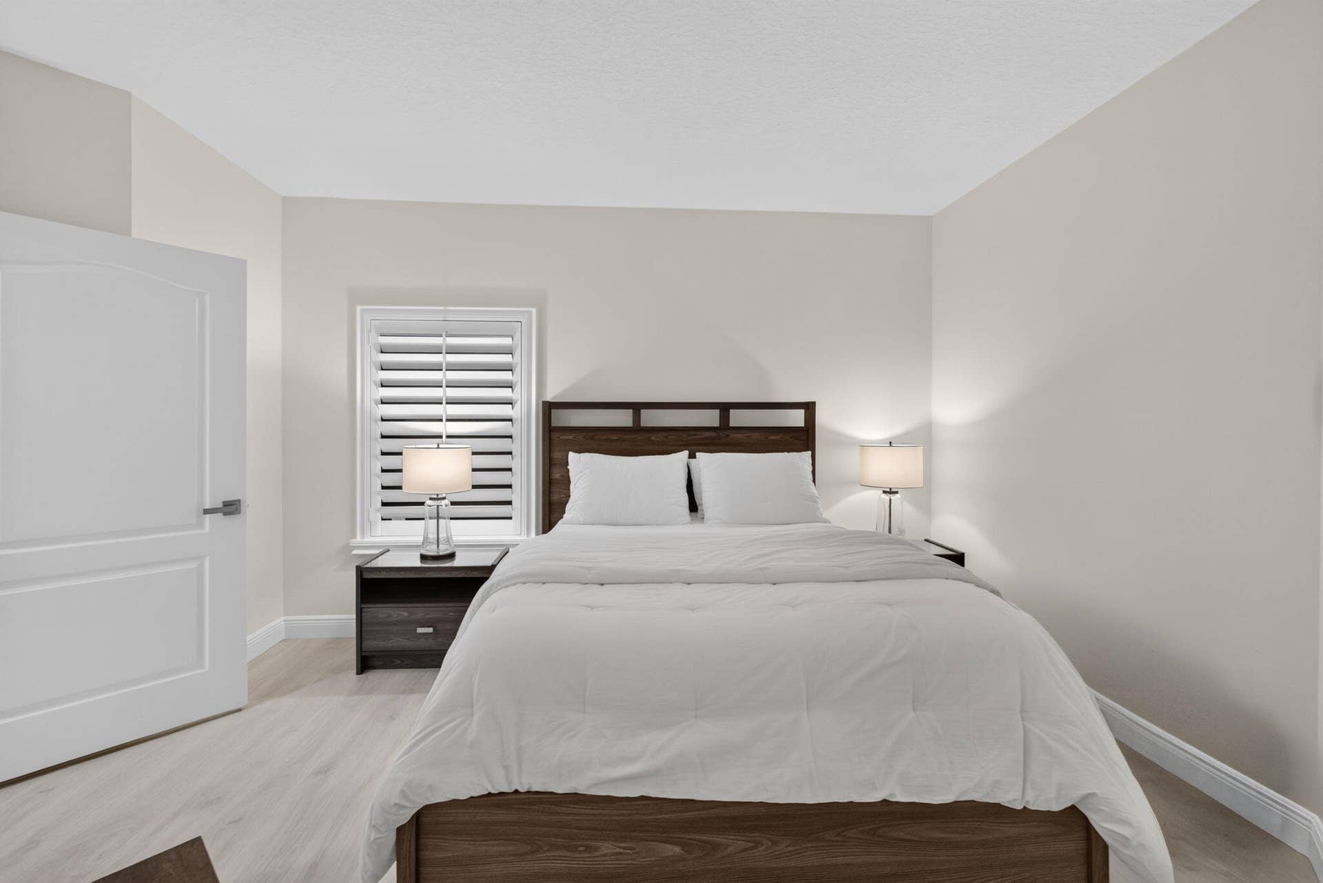 300 UNO LAGO Drive, #104, Juno Beach, FL 33408 Guest Bedroom