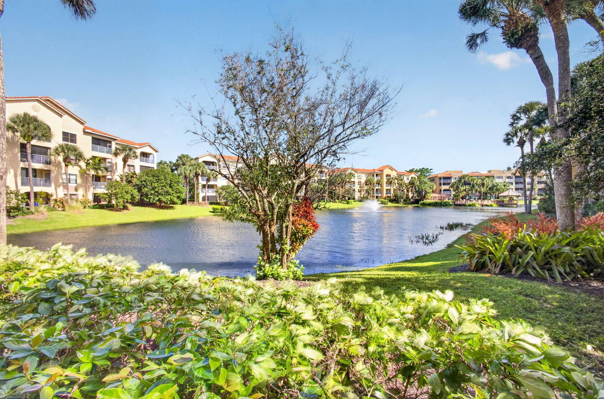 300 UNO LAGO Drive, #104, Juno Beach, FL 33408 View from Living Room