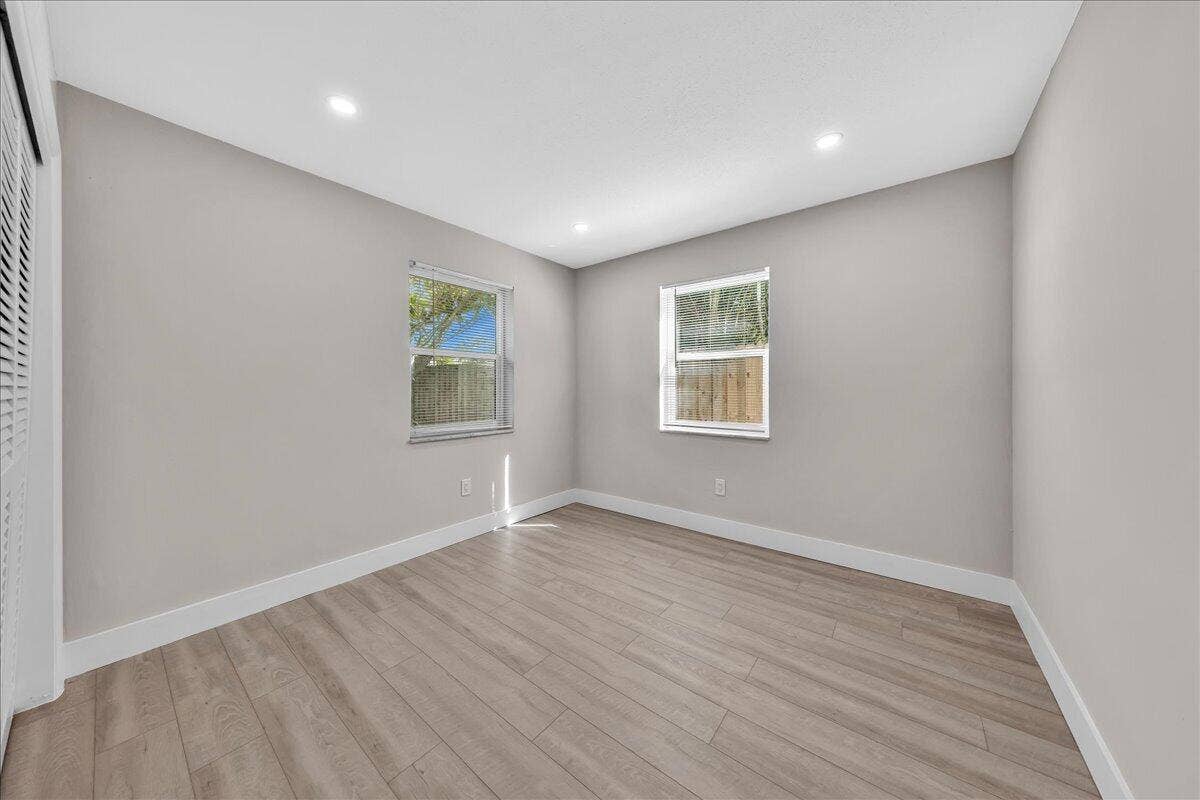 1463 8th Street, West Palm Beach, FL 33401 34-306A8920