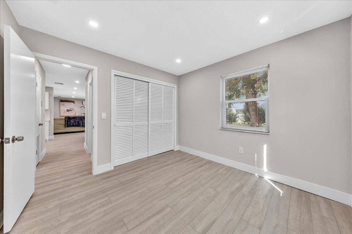 1463 8th Street, West Palm Beach, FL 33401 35-306A8923