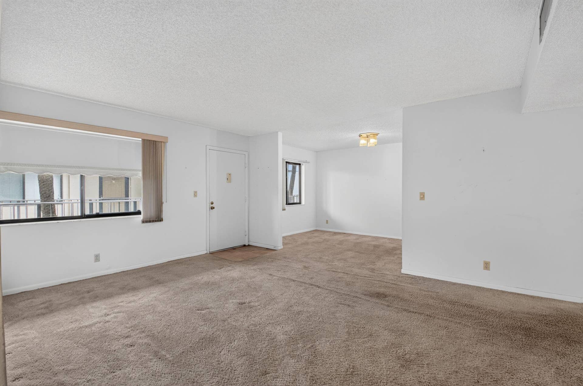 5250 LAS VERDES Circle, #314, Delray Beach, FL 33484 9-web-or-mls-DSC_3446