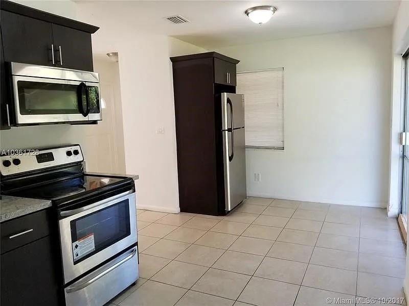 2711 NW 16TH Court, Fort Lauderdale, Fort Lauderdale, FL 33311 Photo 4