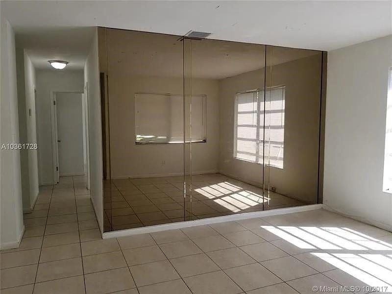 2711 NW 16TH Court, Fort Lauderdale, Fort Lauderdale, FL 33311 Photo 2